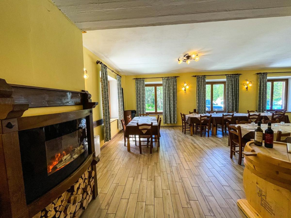 Hotel Al Sasso Di Stria Andraz Dış mekan fotoğraf