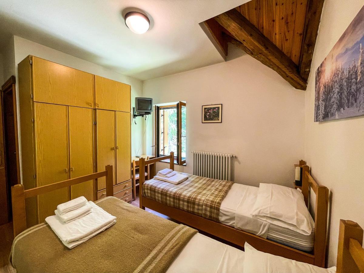Hotel Al Sasso Di Stria Andraz Dış mekan fotoğraf