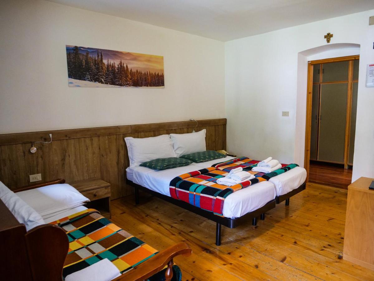Hotel Al Sasso Di Stria Andraz Dış mekan fotoğraf