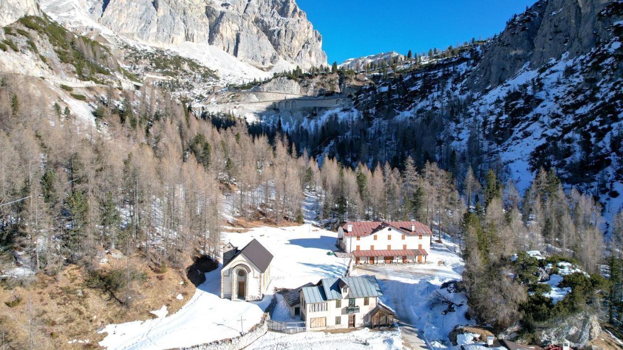 Hotel Al Sasso Di Stria Andraz Dış mekan fotoğraf