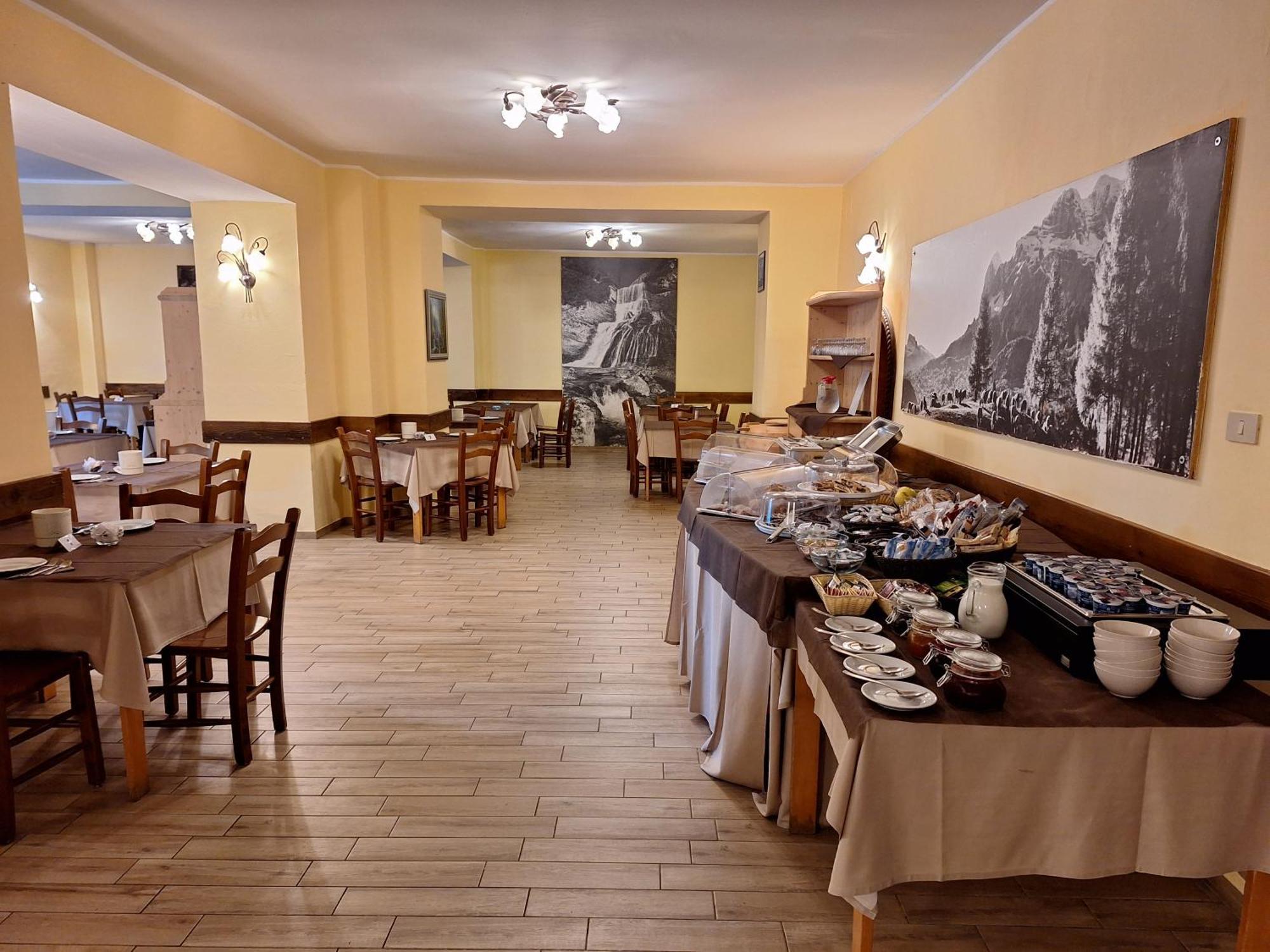 Hotel Al Sasso Di Stria Andraz Dış mekan fotoğraf